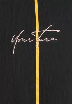 YOURTURN UNISEX - T-shirt imprimé Prix Ourlé t shirt Col rond all 8 YOURTURN UNISEX - T-shirt imprimé Prix Ourlé t shirt Col rond all -Tenue Fine 02c3e4e8fae644928e07cf03dbf75f5a