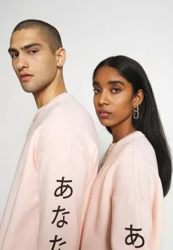 YOURTURN Petit Prix UNISEX - Sweatshirt pullover Col rond all -Tenue Fine 0b8a81e808e74eb8a93e4975bbf1acd0