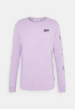 YOURTURN UNISEX - T-shirt à manches longues Prix Ourlé t shirt Col rond all -Tenue Fine 120f5ecfbb1642c0a61eeb5aaabd6983 2