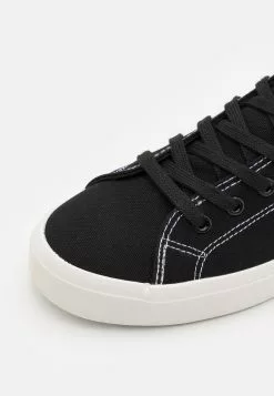 YOURTURN Prix Gelé DISNEY UNISEX - Baskets montantes sneaker Rond all -Tenue Fine 1d7c5d989dbb4c07a089ac96052c08fc