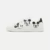 YOURTURN DISNEY UNISEX - Baskets basses Marchandise de première qualité sneaker Rond all -Tenue Fine 23263ab3128e486ab3bc4f1b45a285a6