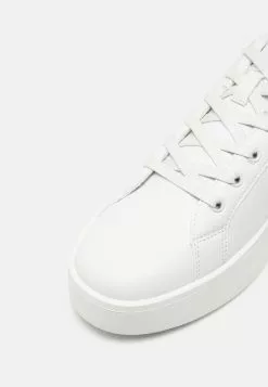 YOURTURN Prix Préférentiel UNISEX - Baskets basses sneaker Rond all 13 YOURTURN Prix Préférentiel UNISEX - Baskets basses sneaker Rond all -Tenue Fine 308f3c2c407c426a8e1884cc3c1000b7