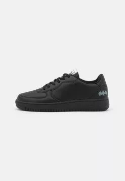 Prix Équitable YOURTURN BATMAN UNISEX - Baskets basses sneaker Rond all