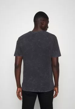 YOURTURN UNISEX - T-shirt imprimé Prix Sacrifiés t shirt Col rond all -Tenue Fine 5c0fe93540d446aabbdb71fbaf5d1b88