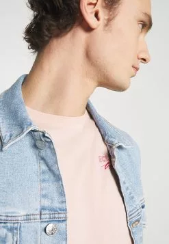 YOURTURN En Remise UNISEX - T-shirt imprimé t shirt Col rond all 13 YOURTURN En Remise UNISEX - T-shirt imprimé t shirt Col rond all -Tenue Fine 628c749ea08547f582a826c96edabe6d