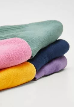 YOURTURN 5 PACK - Chaussettes Qualité Fiable stocking Couleur unie men -Tenue Fine 62b464a75b70409abc957f0827fffe56