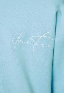 YOURTURN Prix Discount UNISEX - Sweat à capuche zippé cardigan Capuche all 12 YOURTURN Prix Discount UNISEX - Sweat à capuche zippé cardigan Capuche all -Tenue Fine 63b131e7ff00462e8c4c641dc35a8988