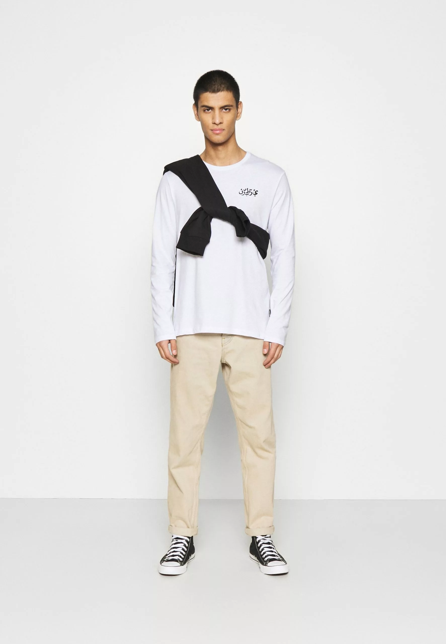 YOURTURN T-shirt à manches longues Prix De Rêve t shirt Col rond women 4 YOURTURN T-shirt à manches longues Prix De Rêve t shirt Col rond women – Image 2