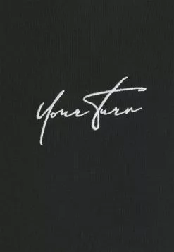 YOURTURN UNISEX - T-shirt à manches longues Soldes En Ligne t shirt Col rond all 11 YOURTURN UNISEX - T-shirt à manches longues Soldes En Ligne t shirt Col rond all -Tenue Fine 671ab0868aed428d9fb0366533cb1ce4