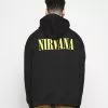 YOURTURN Prix Réduit NIRVANA FACE PRINT HOODIE UNISEX - Sweat à capuche pullover Capuche all -Tenue Fine 7fc72a094631437aa799dca94de7f8e1