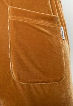 Prix Abordable YOURTURN FESTIVE JOGGER - Pantalon de survêtement trouser Haute all -Tenue Fine 82822bb0a43b4003ac7796c3f130a240