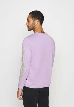 Promos YOURTURN UNISEX - T-shirt à manches longues t shirt Col rond all -Tenue Fine 899c298ffc87438fbf10a95f27aeca52