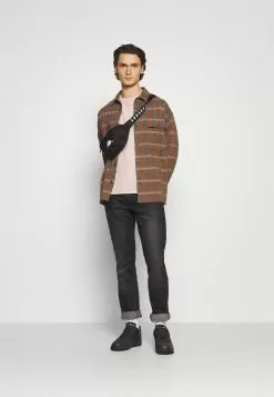 Qualité Fiable YOURTURN T-shirt imprimé t shirt Col rond all 15 Qualité Fiable YOURTURN T-shirt imprimé t shirt Col rond all -Tenue Fine 8ae8eaefec9c4a669fb41aa57a8153fb