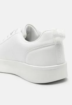 YOURTURN Prix Préférentiel UNISEX - Baskets basses sneaker Rond all 15 YOURTURN Prix Préférentiel UNISEX - Baskets basses sneaker Rond all -Tenue Fine 90751c53fe6147dd9276ffb0d84ece6d