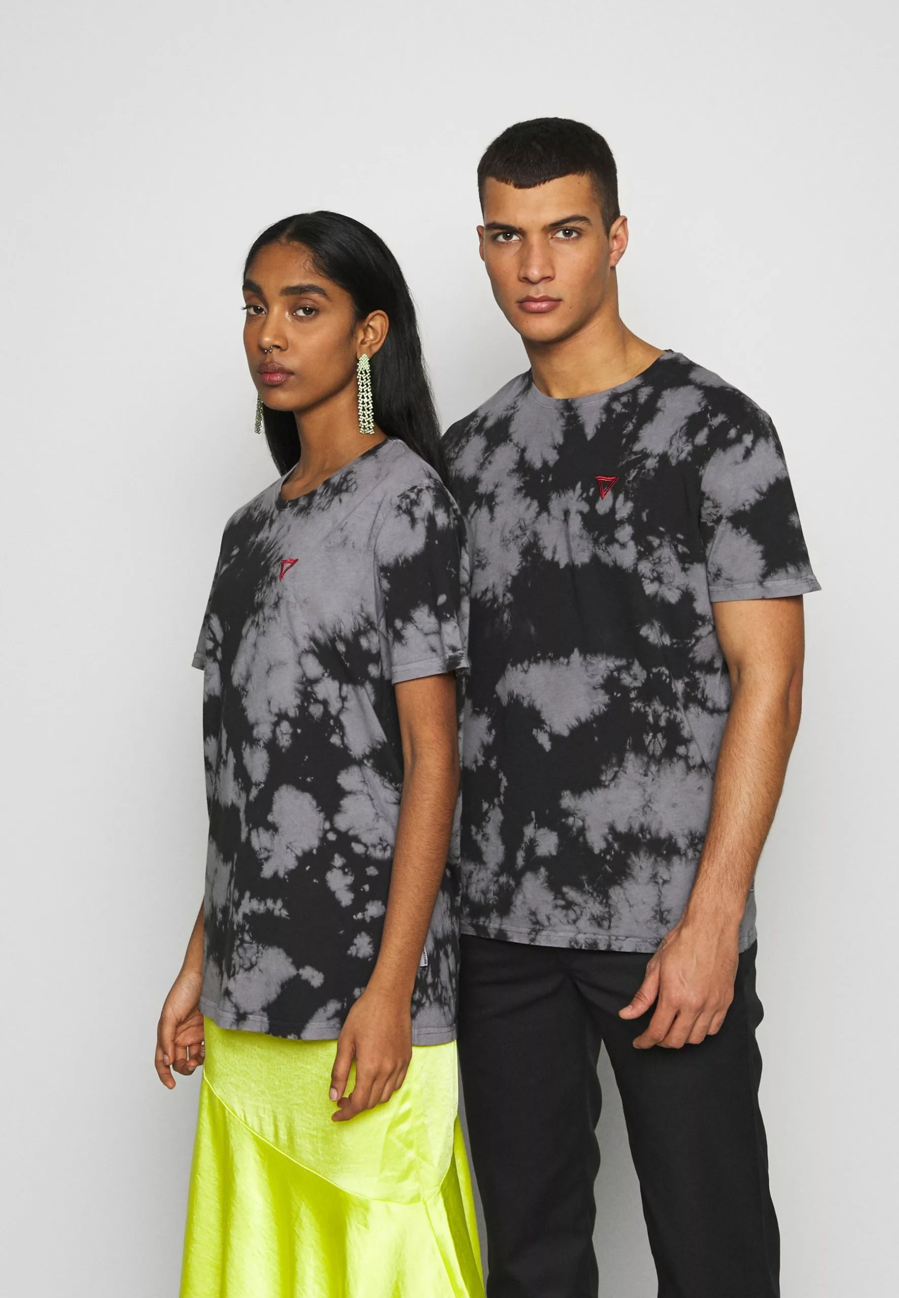 YOURTURN Prix Favorable T-shirt imprimé t shirt Col rond all 3 YOURTURN Prix Favorable T-shirt imprimé t shirt Col rond all