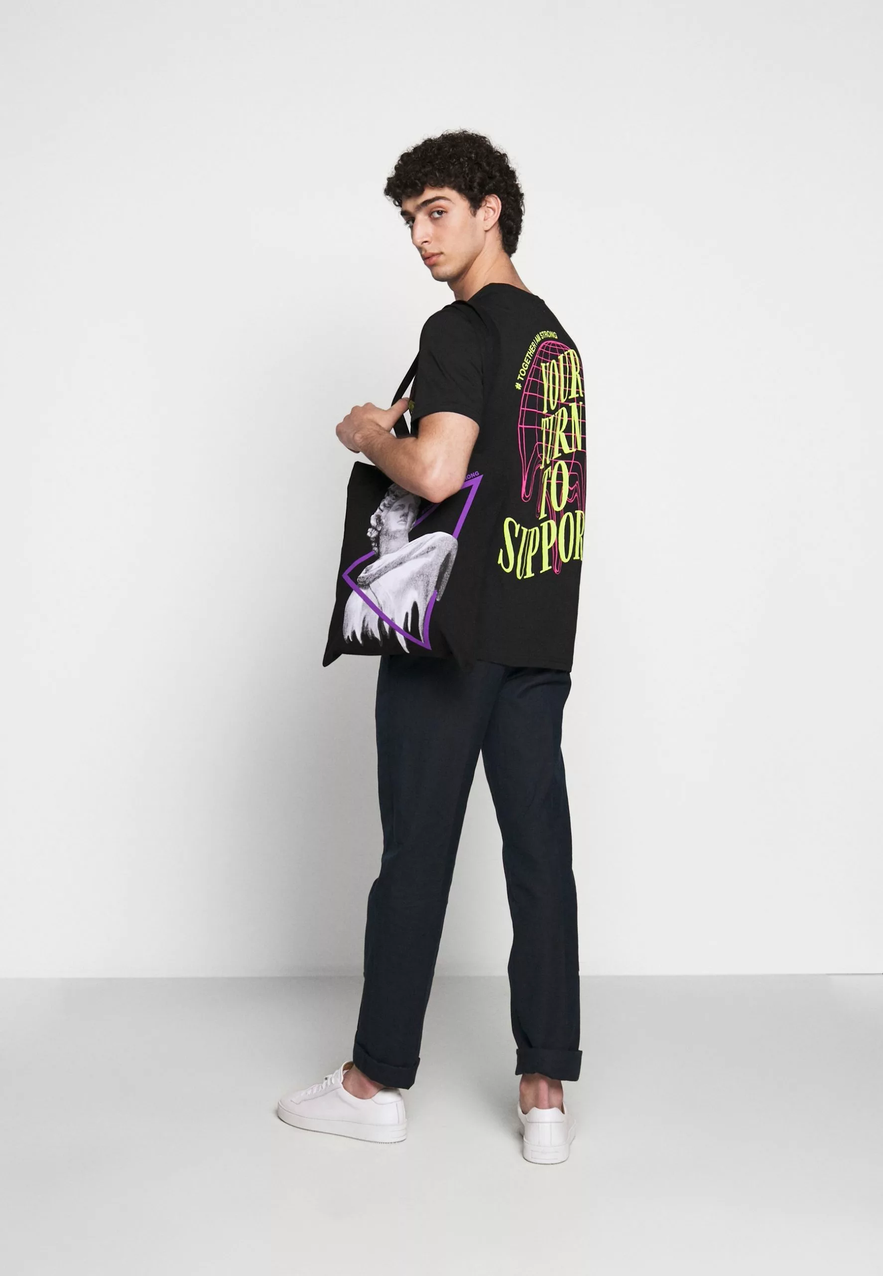 YOURTURN Promos T-shirt imprimé t shirt Col rond all 4 YOURTURN Promos T-shirt imprimé t shirt Col rond all – Image 2