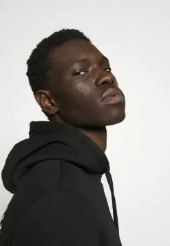 Prix d’Amis YOURTURN UNISEX - Sweat à capuche pullover Capuche all 14 Prix d’Amis YOURTURN UNISEX - Sweat à capuche pullover Capuche all -Tenue Fine ac1fd866015d465fbbcc5c5001148d53