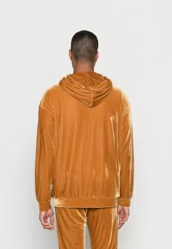 YOURTURN Réduction FESTIVE HOODIE UNISEX - Sweat à capuche pullover Capuche all 10 YOURTURN Réduction FESTIVE HOODIE UNISEX - Sweat à capuche pullover Capuche all -Tenue Fine badb9ec3bb0a4375a4171b077d7a1931