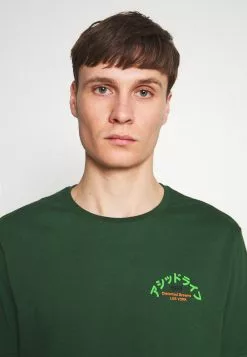 YOURTURN Prix Refroidis T-shirt imprimé t shirt Col rond all 14 YOURTURN Prix Refroidis T-shirt imprimé t shirt Col rond all -Tenue Fine bcff8420b1c74bc88dbb4faf8fbcaee0