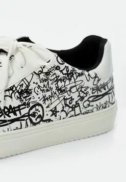 YOURTURN Soldes En Ligne UNISEX - Baskets basses sneaker Rond all -Tenue Fine d852dc49b743435496bd8c9ddb5b4761