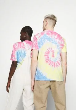 Prix Légers YOURTURN PRIDE UNISEX - T-shirt imprimé t shirt Col rond all 10 Prix Légers YOURTURN PRIDE UNISEX - T-shirt imprimé t shirt Col rond all -Tenue Fine dedf51dd783c43e481a18ced4690b6a2