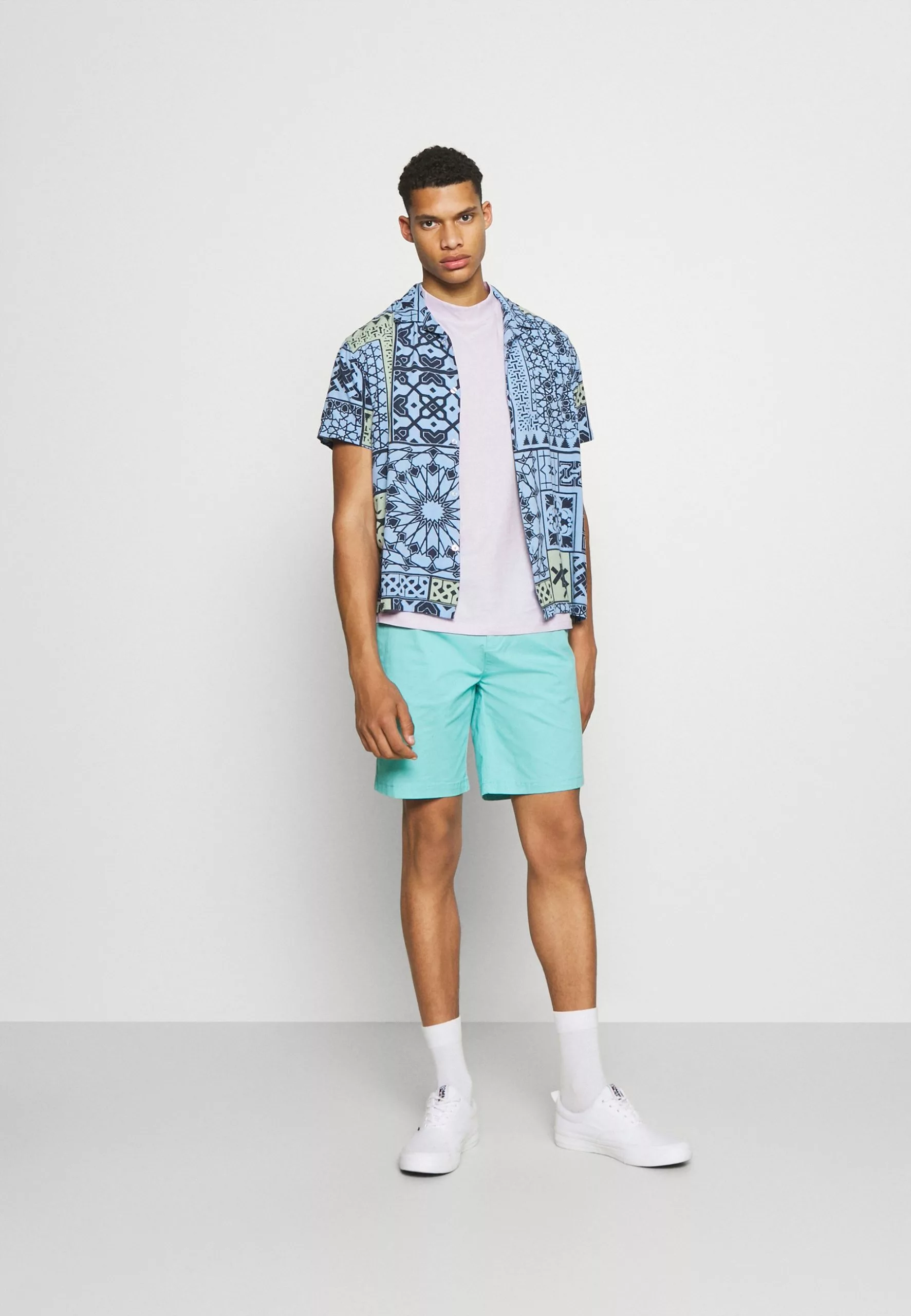 YOURTURN UNISEX - T-shirt basique Prix Aimable t shirt Col rond all 4 YOURTURN UNISEX - T-shirt basique Prix Aimable t shirt Col rond all – Image 2