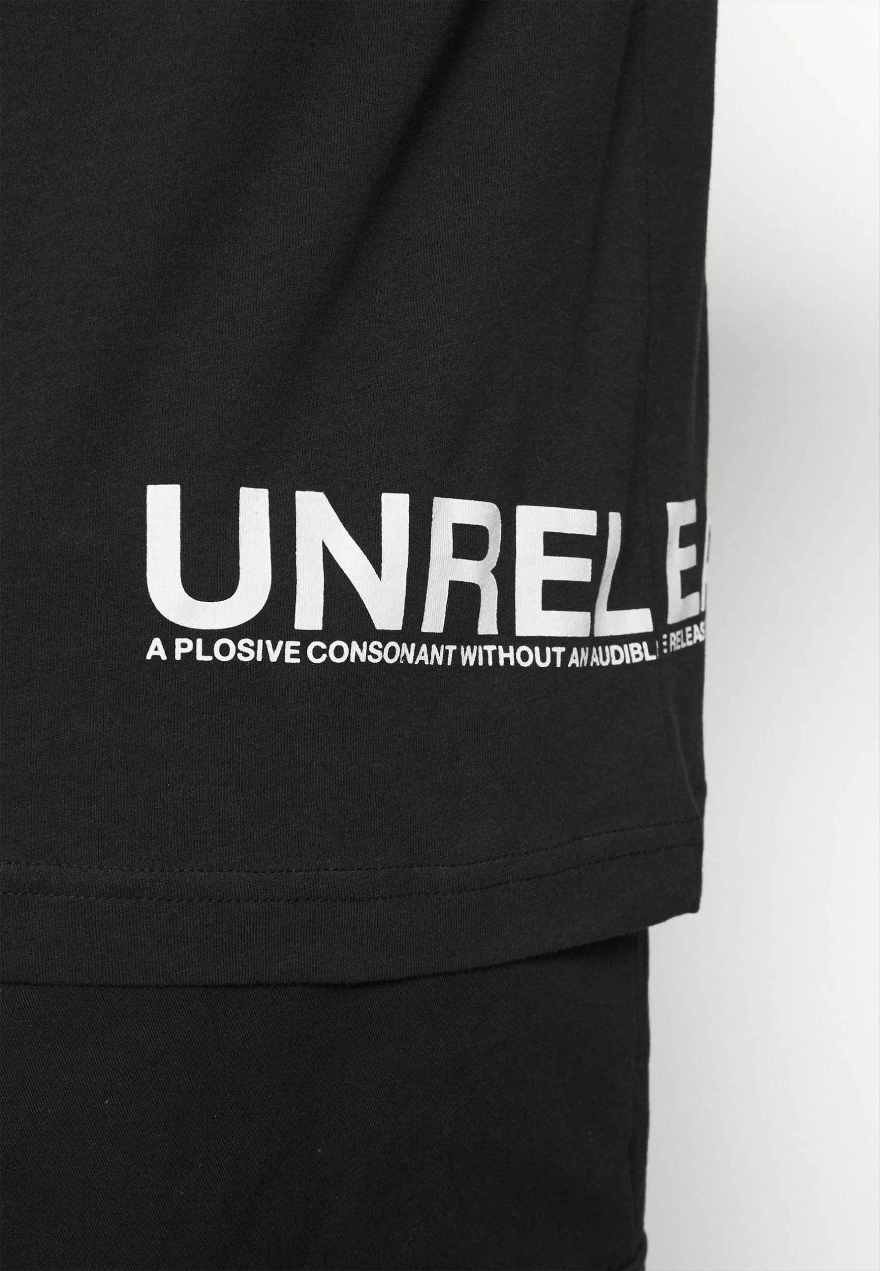 YOURTURN UNISEX - T-shirt à manches longues Pas Cher t shirt Col rond all 7 YOURTURN UNISEX - T-shirt à manches longues Pas Cher t shirt Col rond all – Image 5