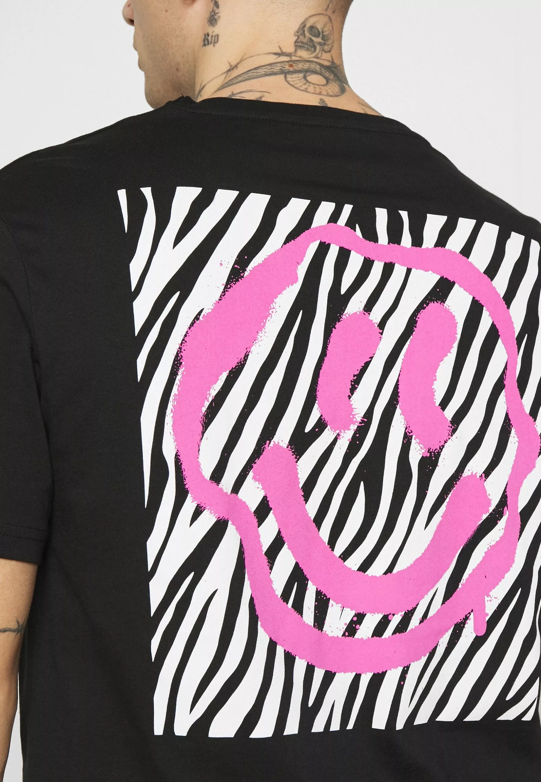 YOURTURN Plus Bas Prix De Vente T-shirt imprimé t shirt Col rond all 8 YOURTURN Plus Bas Prix De Vente T-shirt imprimé t shirt Col rond all – Image 6