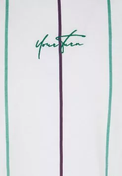 YOURTURN UNISEX - T-shirt imprimé Prix Allégé t shirt Col rond all 8 YOURTURN UNISEX - T-shirt imprimé Prix Allégé t shirt Col rond all -Tenue Fine fb366eace88643948059082f157b2964